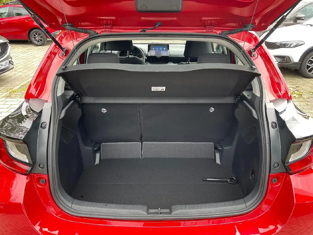 Mazda 2 - Thumbnail 10