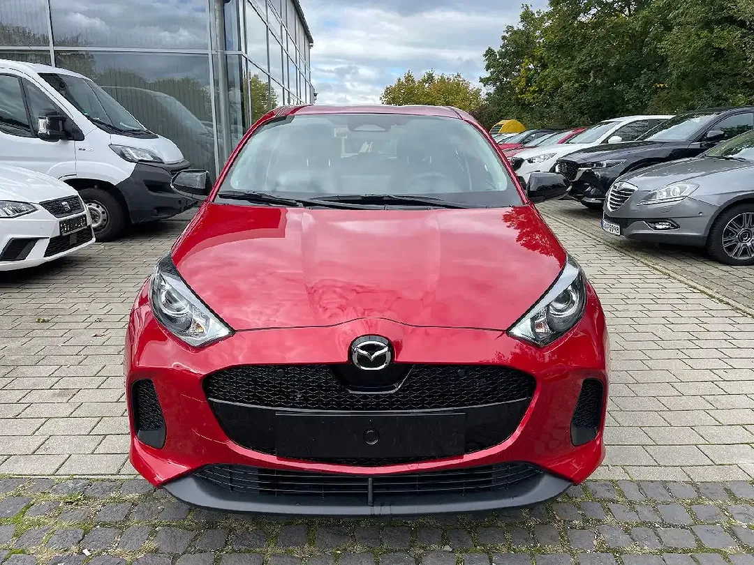 Mazda 2 - Thumbnail 2