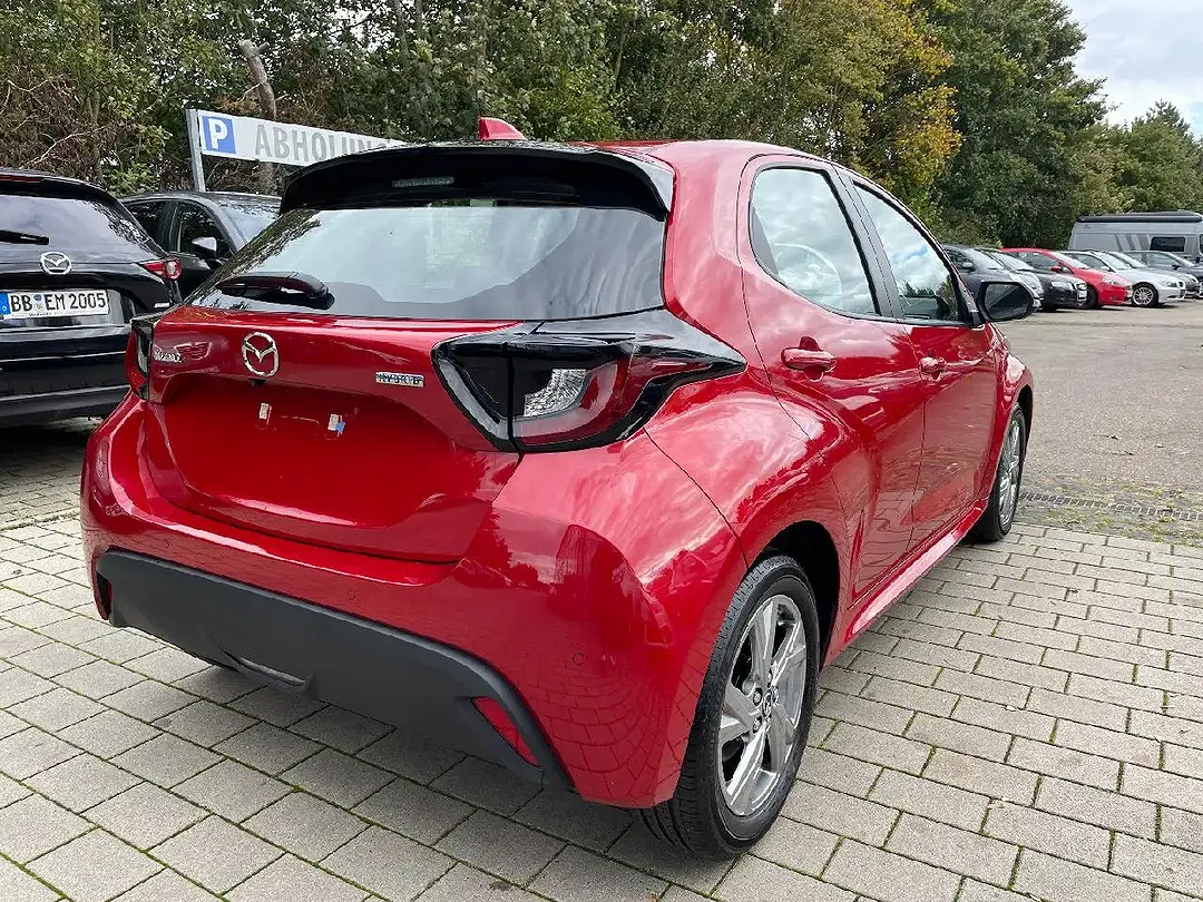 Mazda 2 - Thumbnail 5