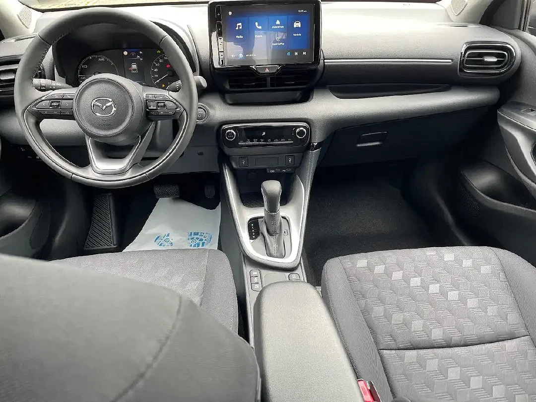 Mazda 2 - Thumbnail 8