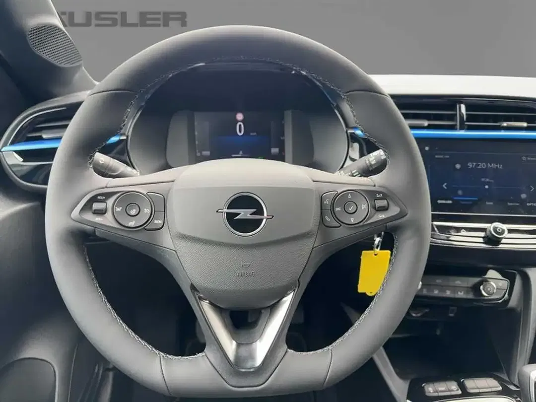 Opel Corsa - Thumbnail 11