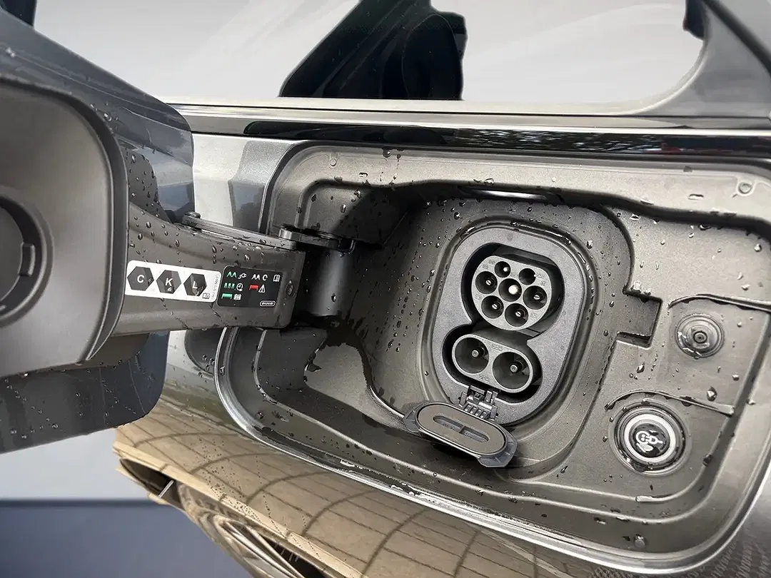 Audi A6 - Thumbnail 11