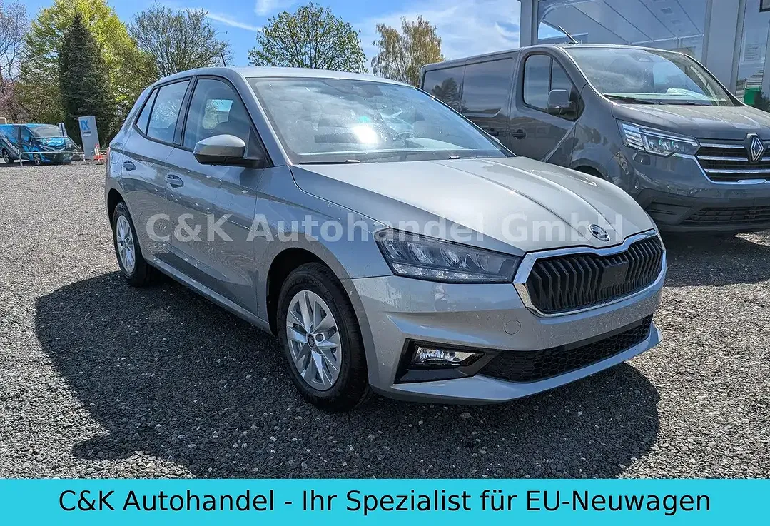 Skoda Fabia - Thumbnail 11