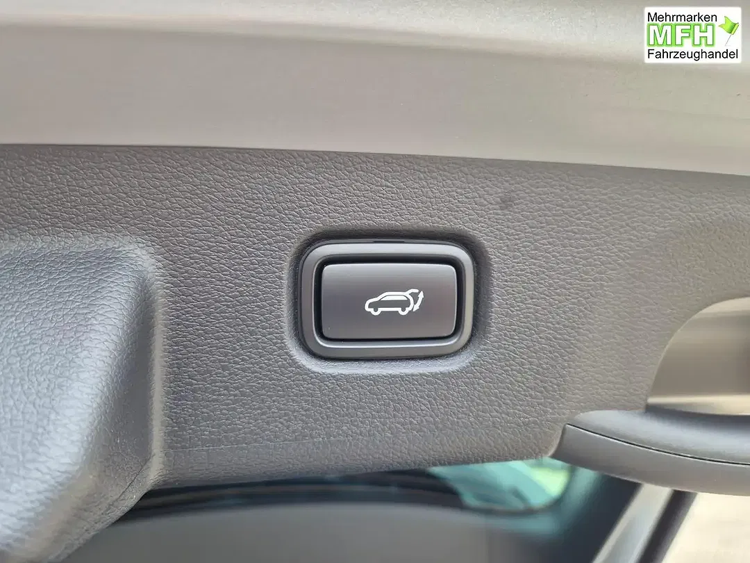 Kia Sportage - Thumbnail 11