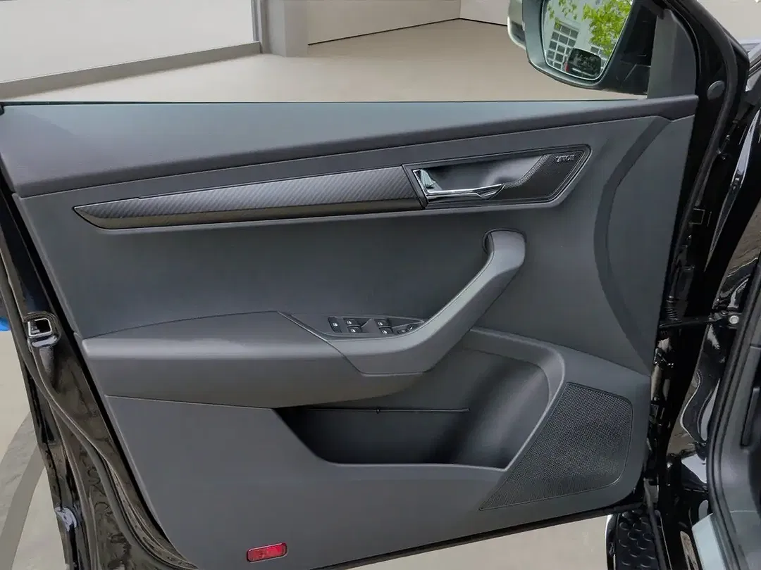Skoda Karoq - Thumbnail 10