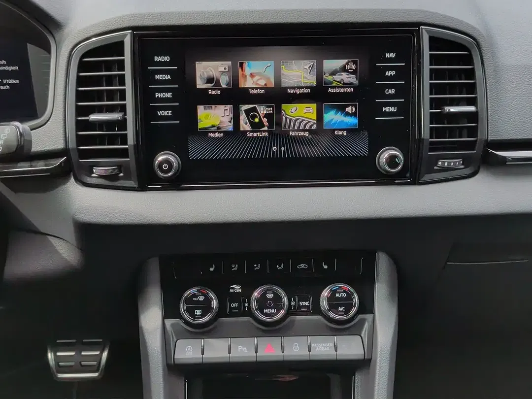 Skoda Karoq - Thumbnail 14