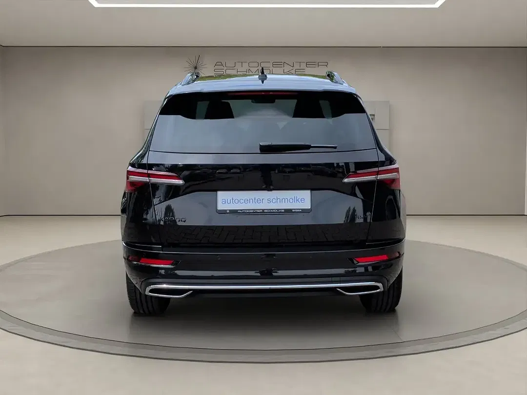 Skoda Karoq - Thumbnail 4