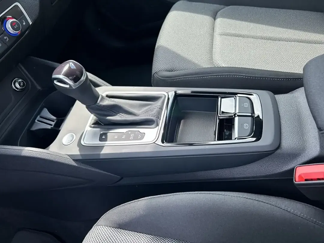 Audi Q2 - Thumbnail 9