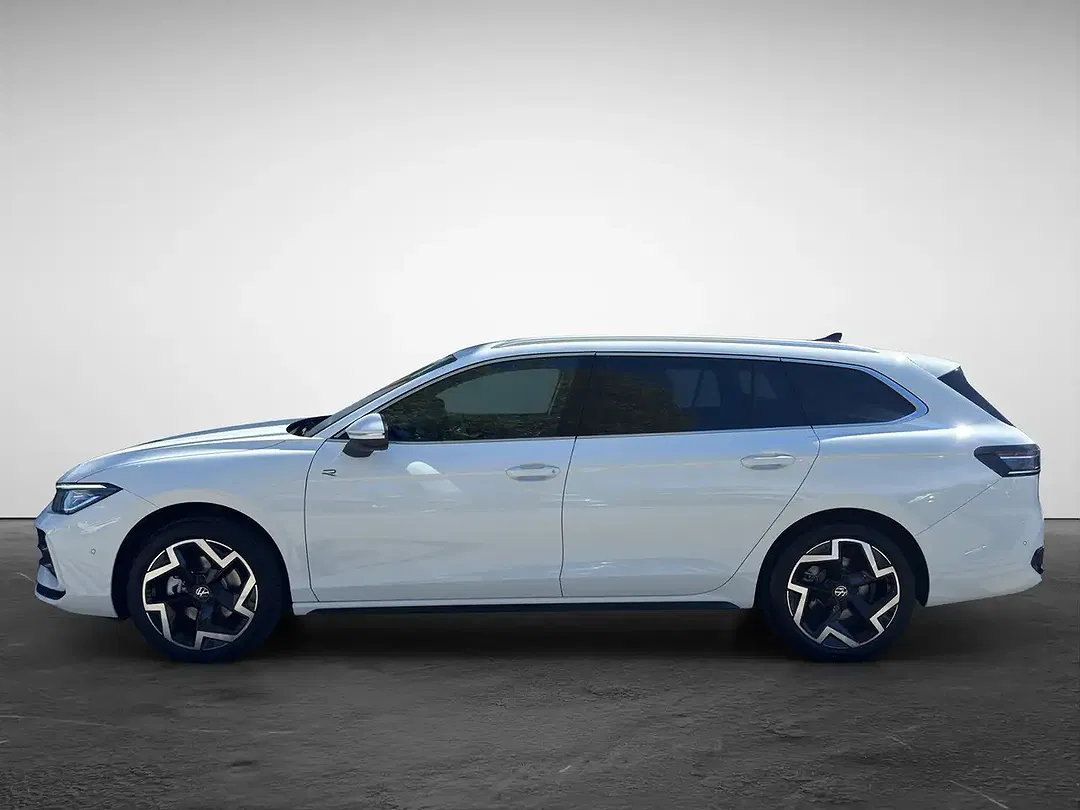 Volkswagen Passat Variant - Thumbnail 3