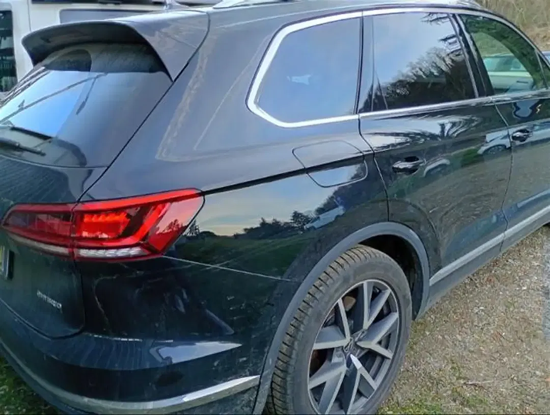 Volkswagen Touareg - Thumbnail 5