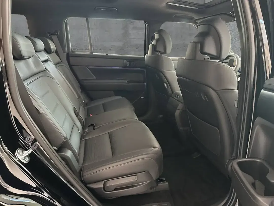 Hyundai SANTA FE - Thumbnail 15