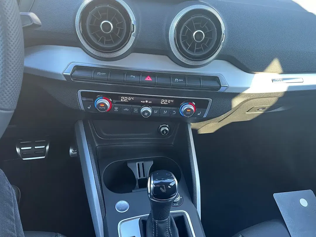 Audi Q2 - Thumbnail 13
