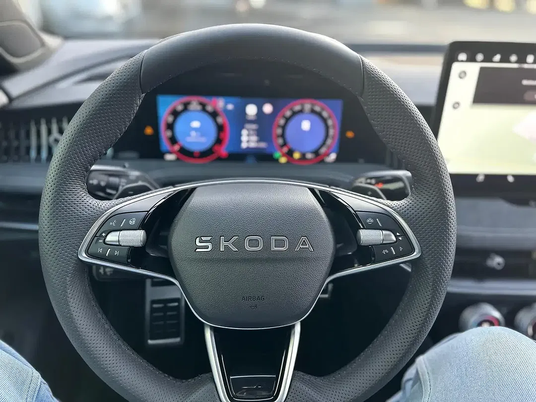 Skoda Superb - Thumbnail 14