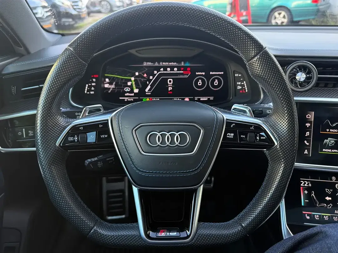 Audi RS6 - Thumbnail 8