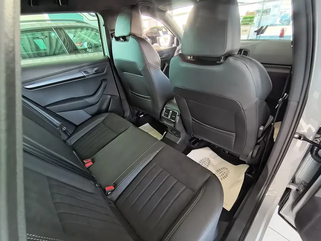 Skoda Karoq - Thumbnail 9