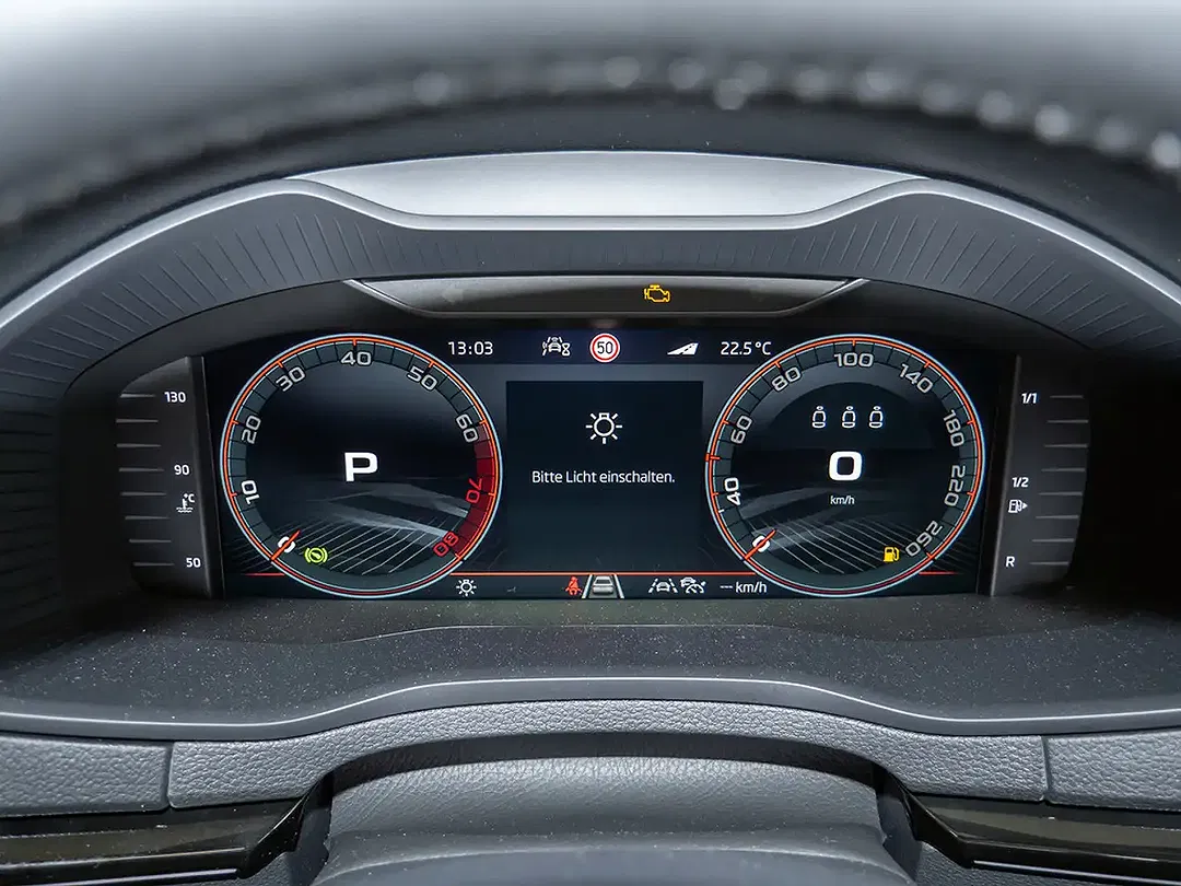 Skoda Karoq - Thumbnail 12