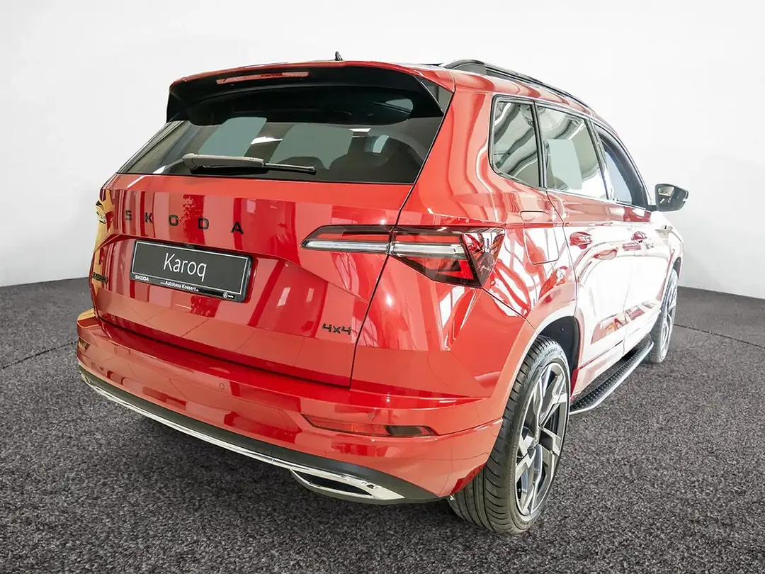 Skoda Karoq - Thumbnail 3