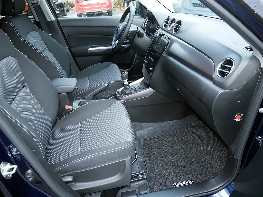 Suzuki Vitara - Thumbnail 8