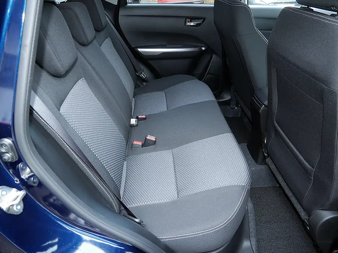 Suzuki Vitara - Thumbnail 9