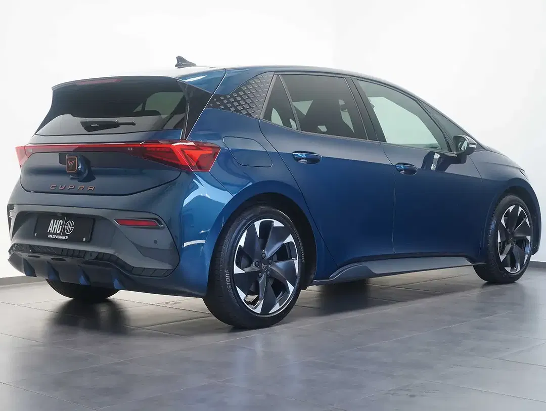 CUPRA Born - Thumbnail 4