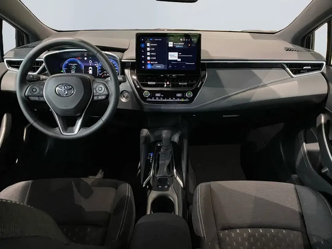 Toyota Corolla - Thumbnail 8