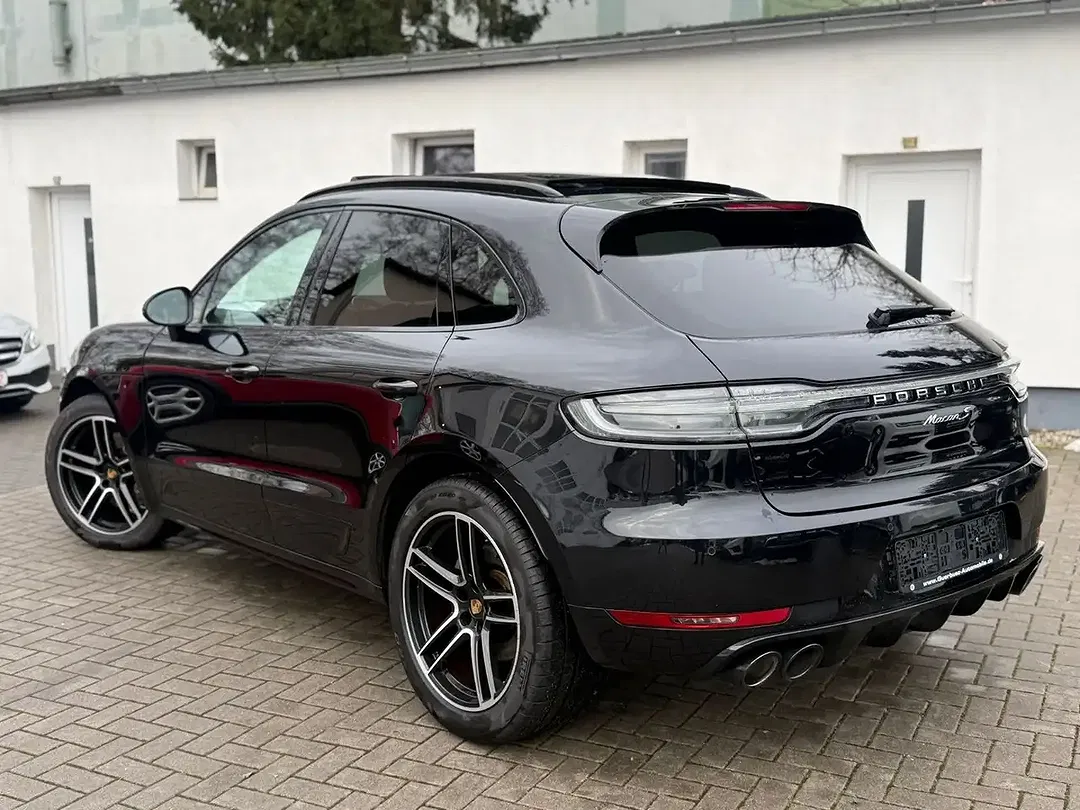 Porsche Macan - Thumbnail 6
