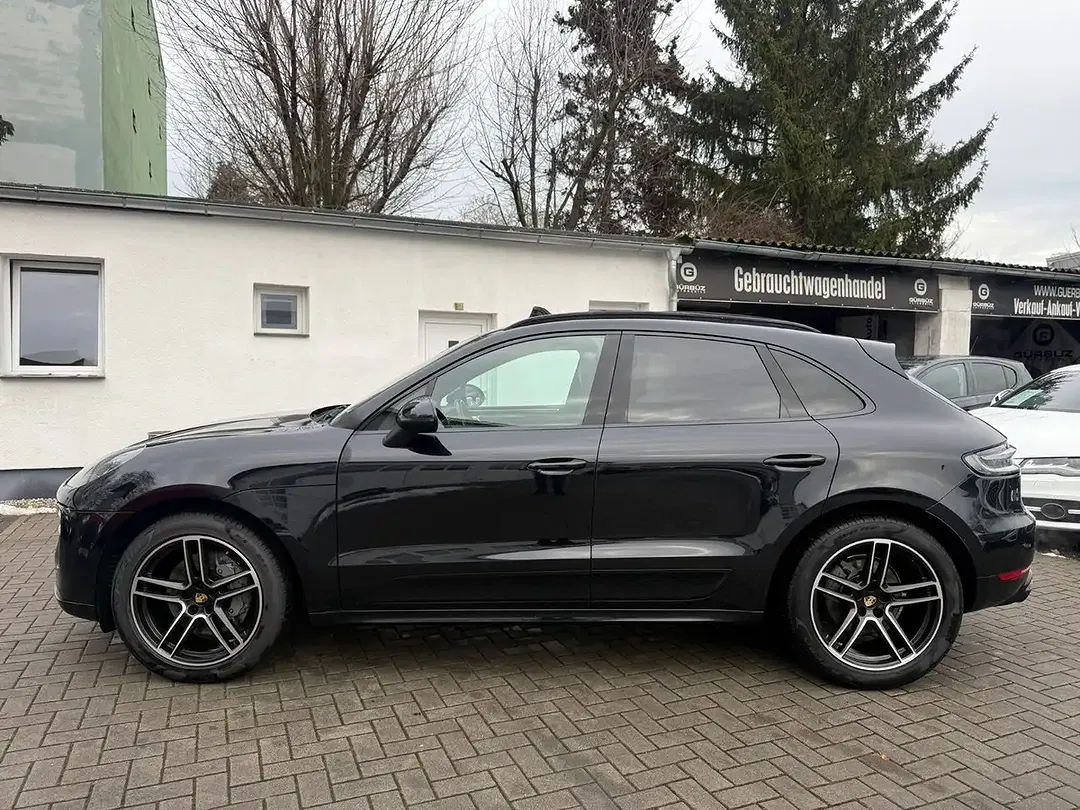 Porsche Macan - Thumbnail 8