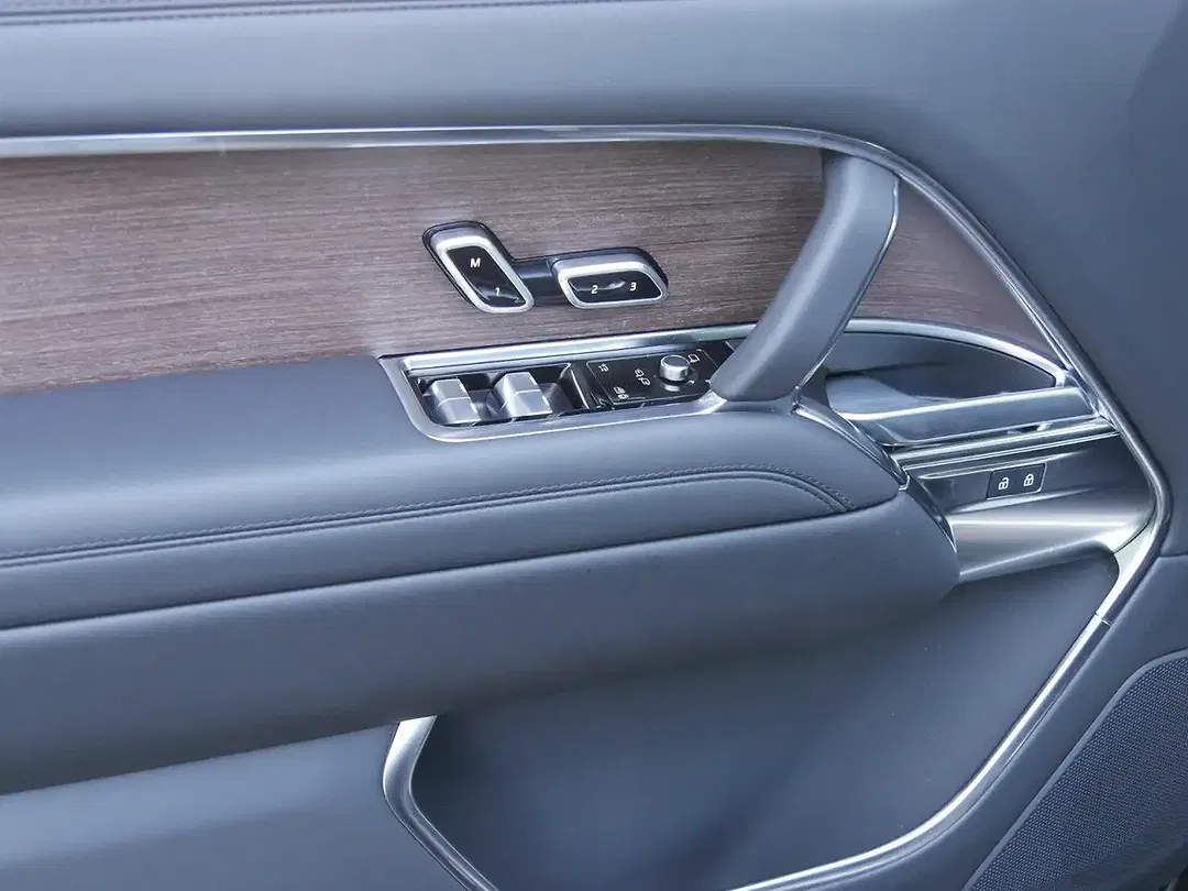Land Rover Range Rover - Thumbnail 10