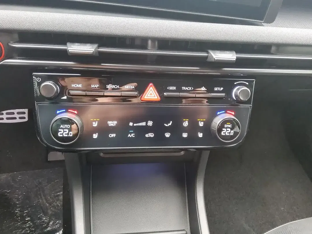 Hyundai TUCSON - Thumbnail 11
