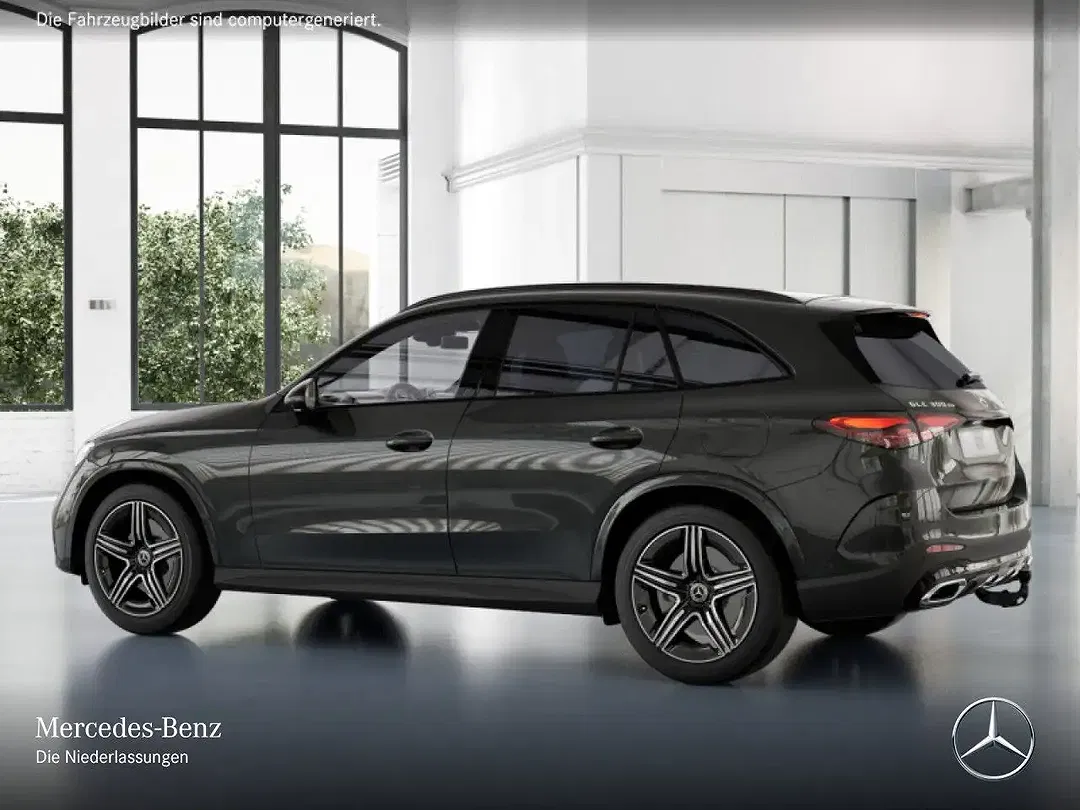 Mercedes-Benz GLC 300 - Thumbnail 13