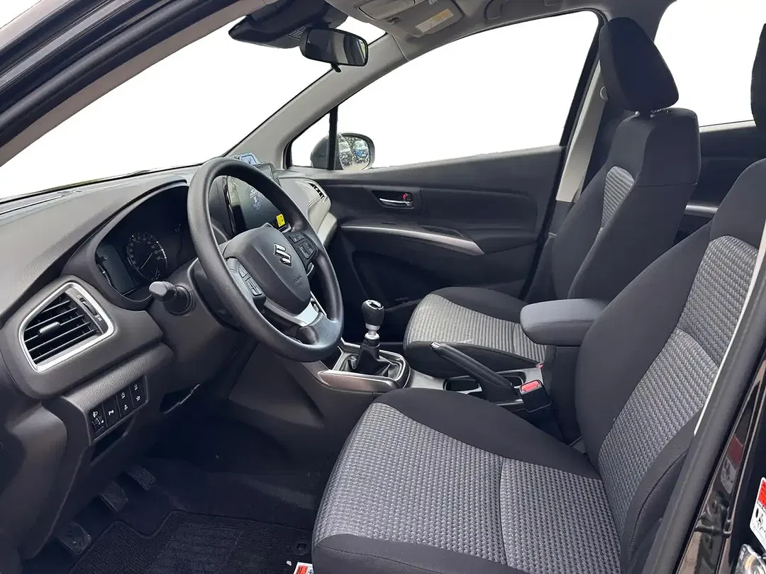 Suzuki SX4 S-Cross - Thumbnail 10