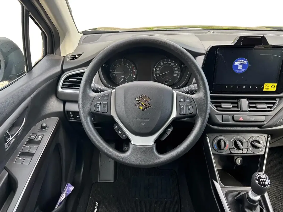 Suzuki SX4 S-Cross - Thumbnail 13