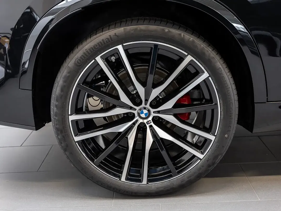 BMW X5 - Thumbnail 9