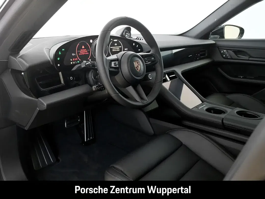Porsche Taycan - Thumbnail 10