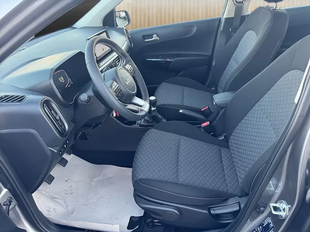 Kia Picanto - Thumbnail 8