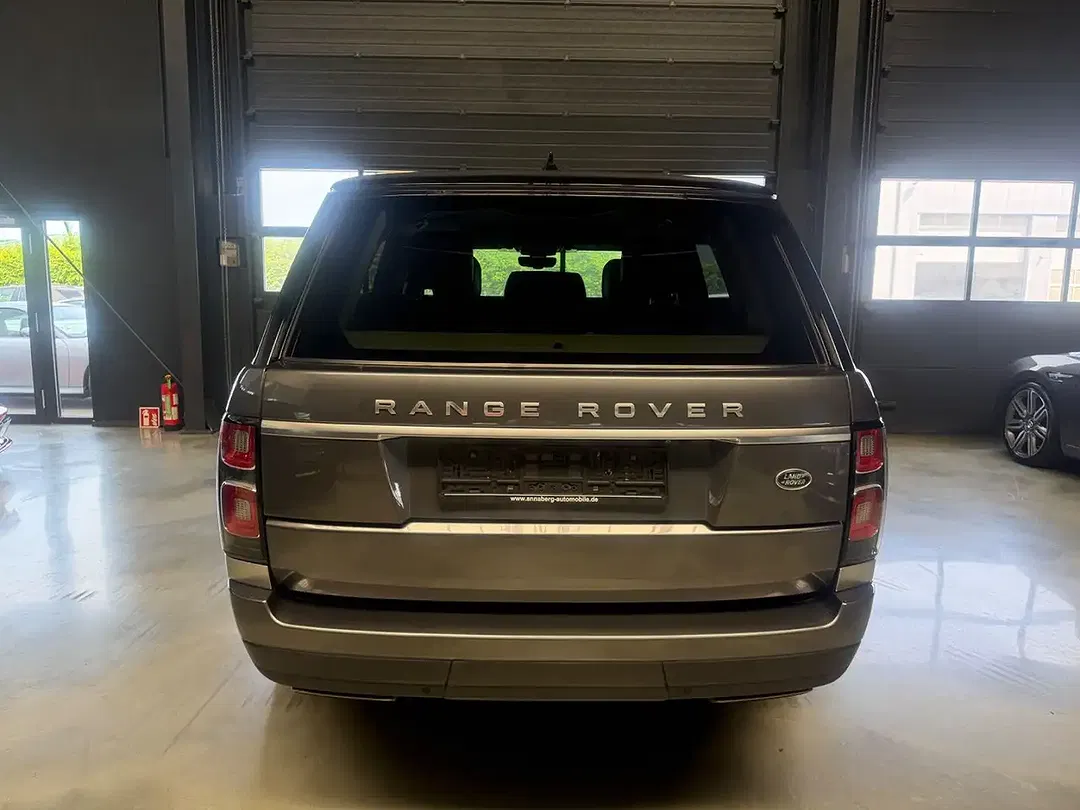 Land Rover Range Rover - Thumbnail 3