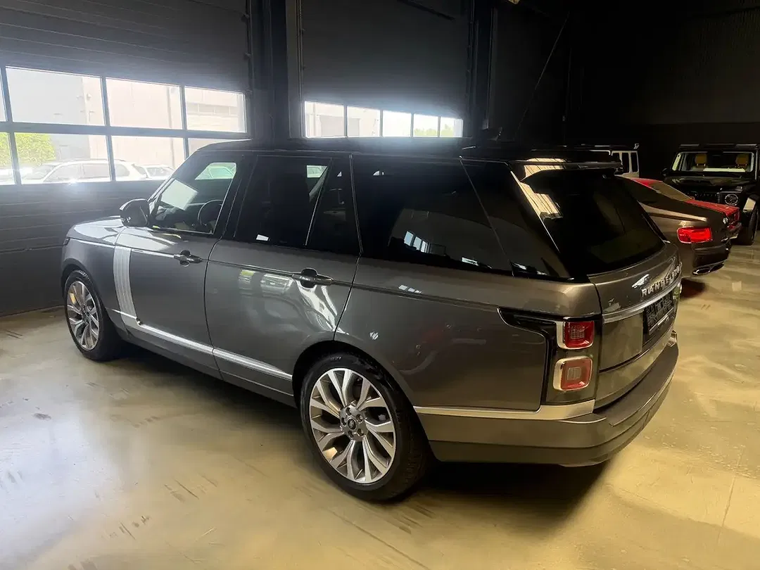 Land Rover Range Rover - Thumbnail 6