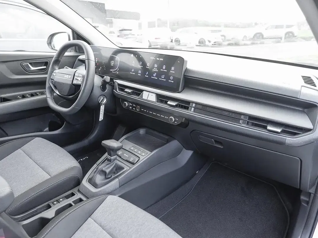 Kia Stonic - Thumbnail 15