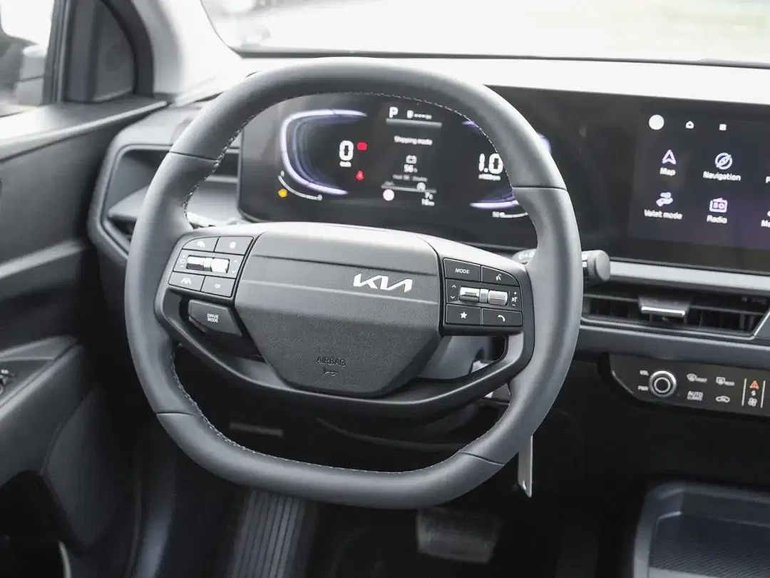Kia Stonic - Thumbnail 8