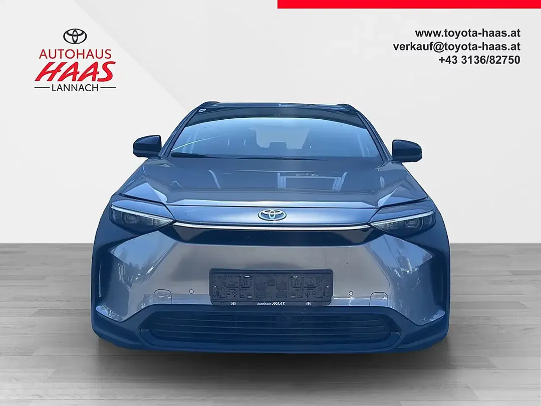Toyota bZ4X - Thumbnail 8