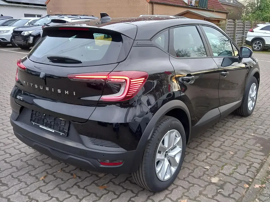 Mitsubishi ASX - Thumbnail 15
