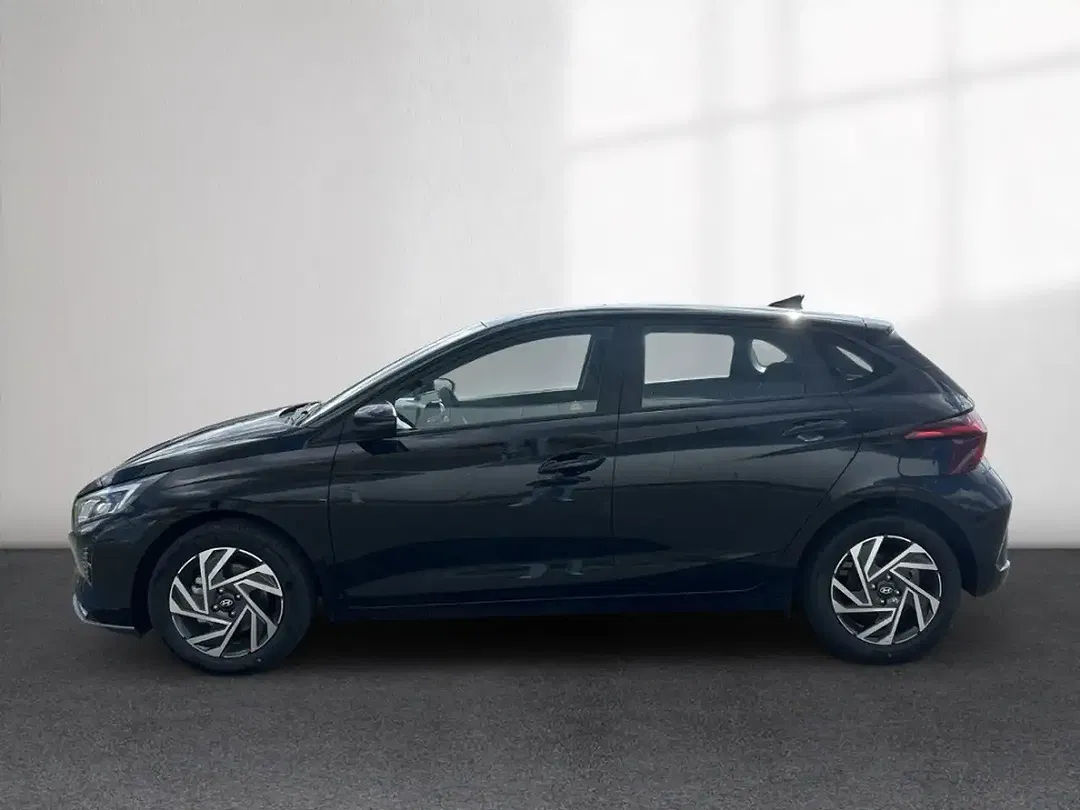 Hyundai i20 - Thumbnail 2