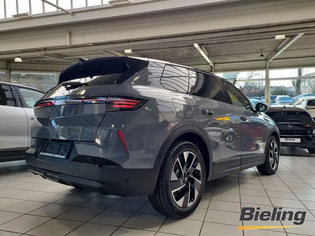 Opel Grandland - Thumbnail 3