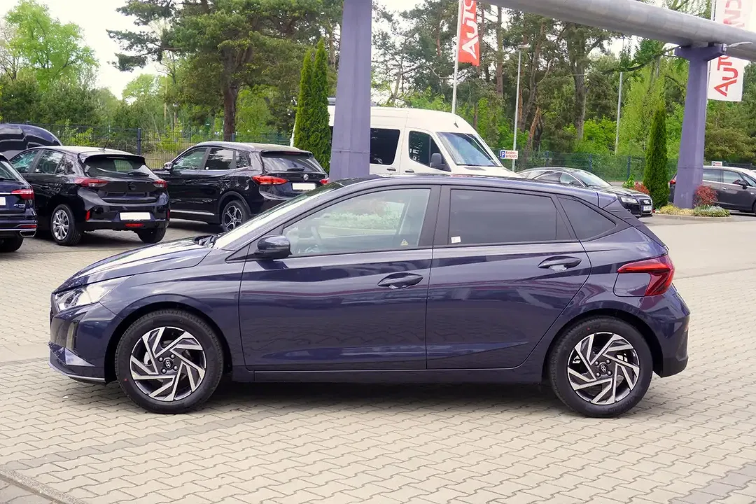 Hyundai i20 - Thumbnail 9