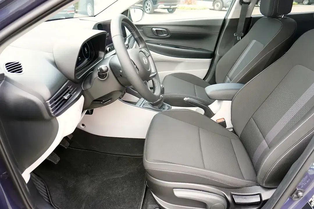 Hyundai i20 - Thumbnail 12