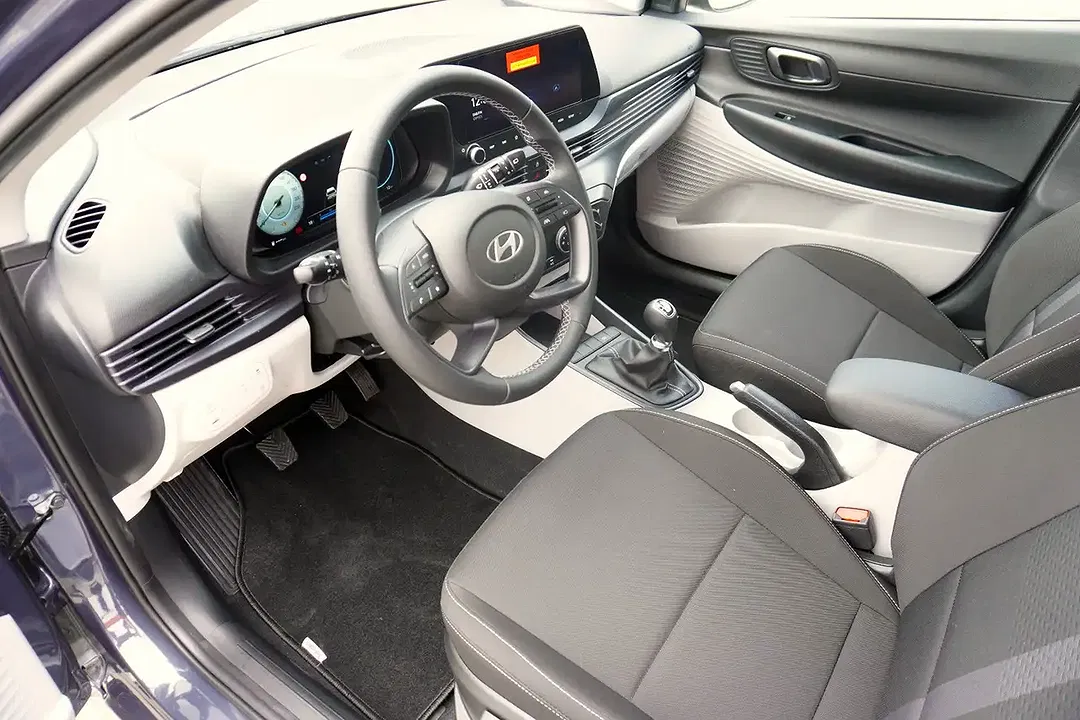 Hyundai i20 - Thumbnail 13
