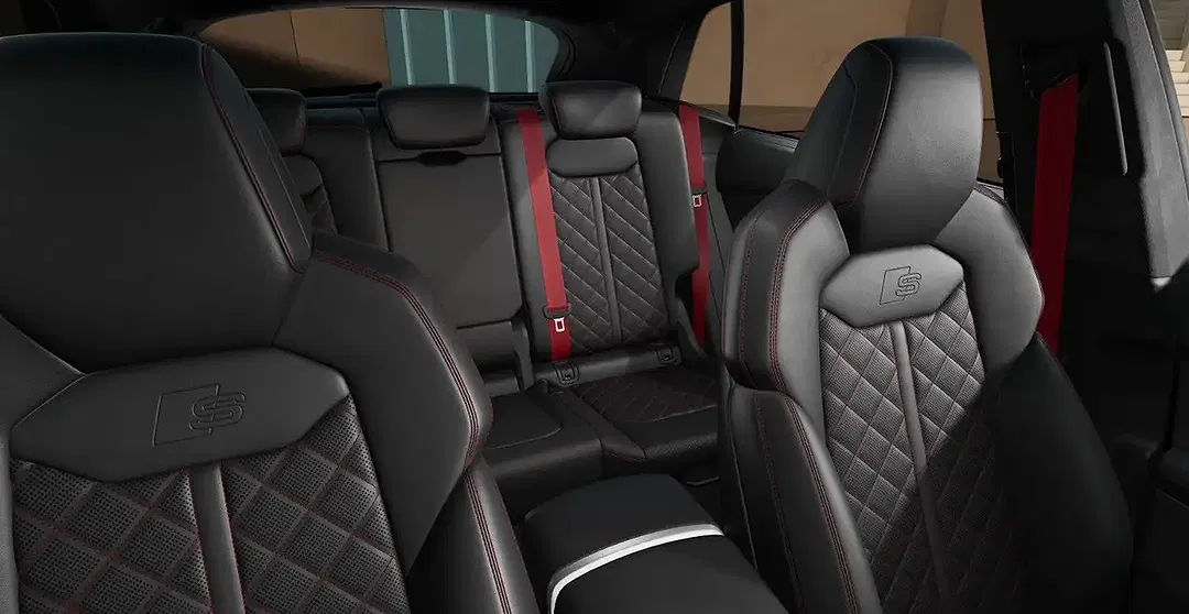 Audi Q8 - Thumbnail 18