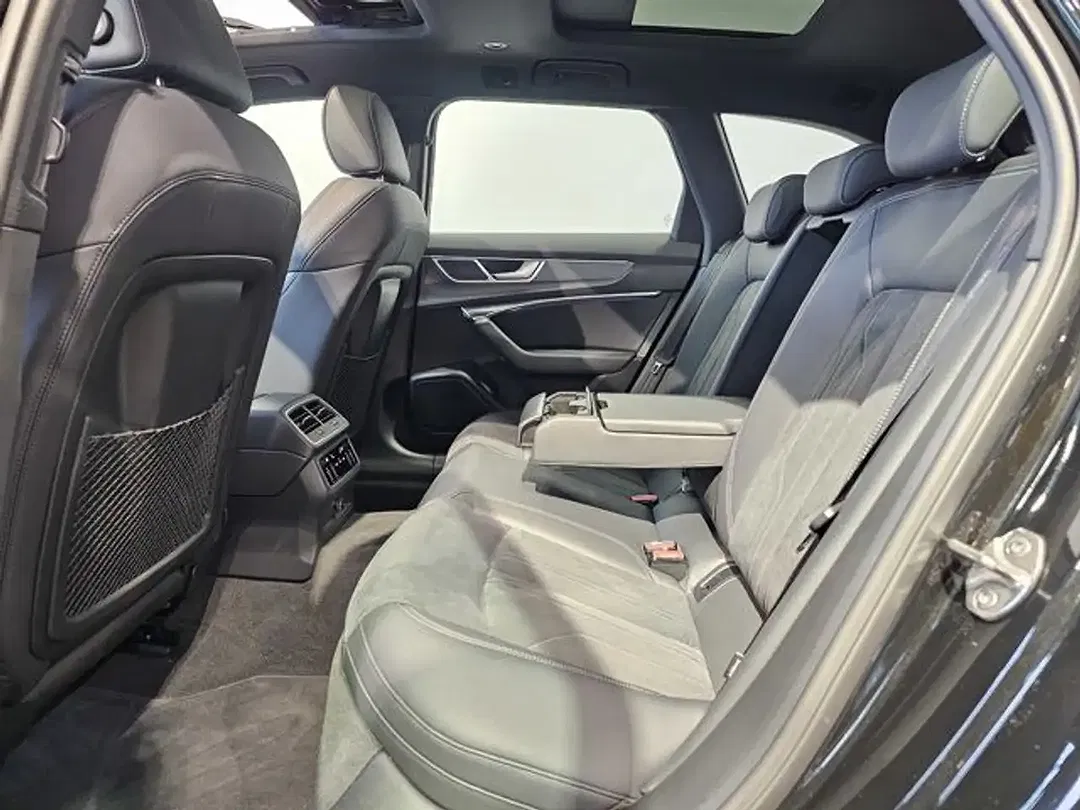Audi A6 - Thumbnail 14