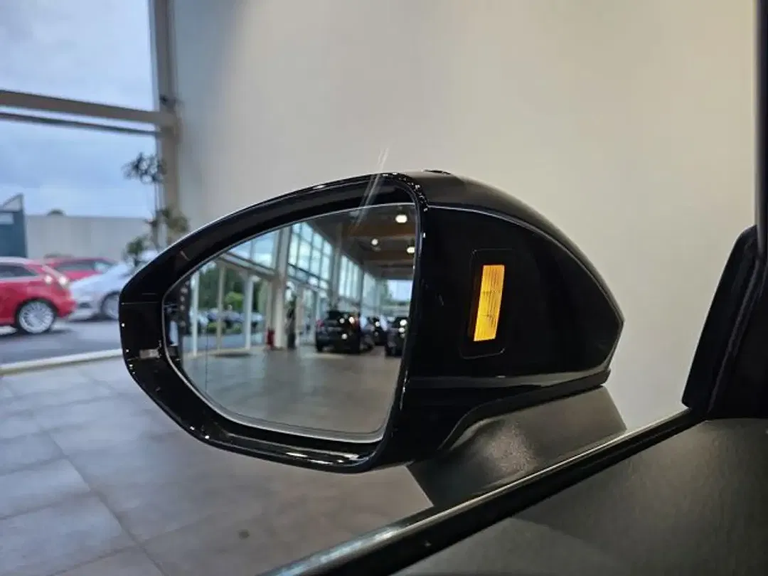 Audi A6 - Thumbnail 22