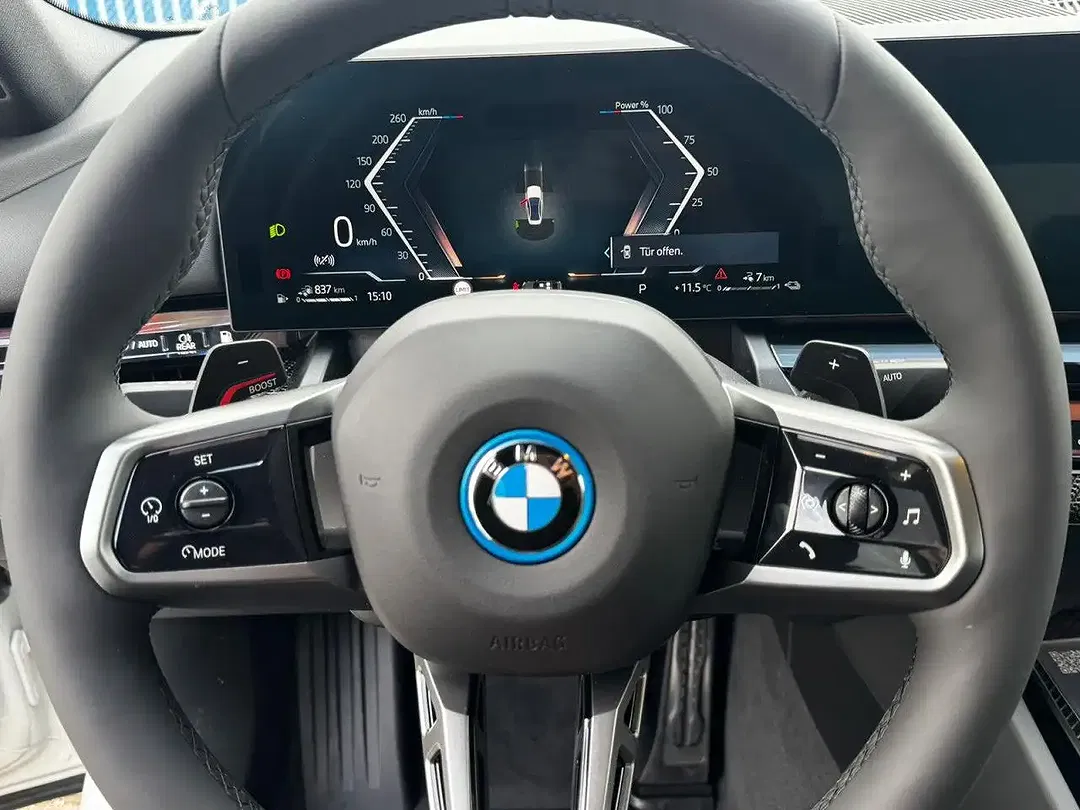 BMW 530 - Thumbnail 10
